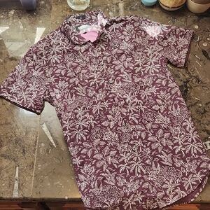 XS Slim Express "Performance" Short Sleeve Buttonup in Maroon